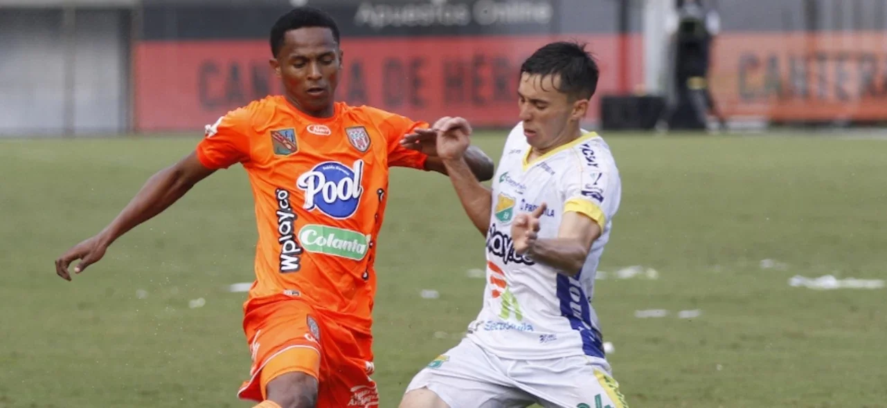 Huila derrotó a Envigado en la última fecha de Liga BetPlay - VizzorImage / Juan Augusto Cardona
