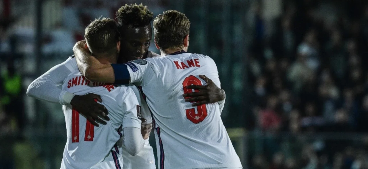 Inglaterra goleó 10-0 a San Marino / AFP