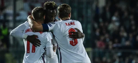 Inglaterra goleó 10-0 a San Marino / AFP