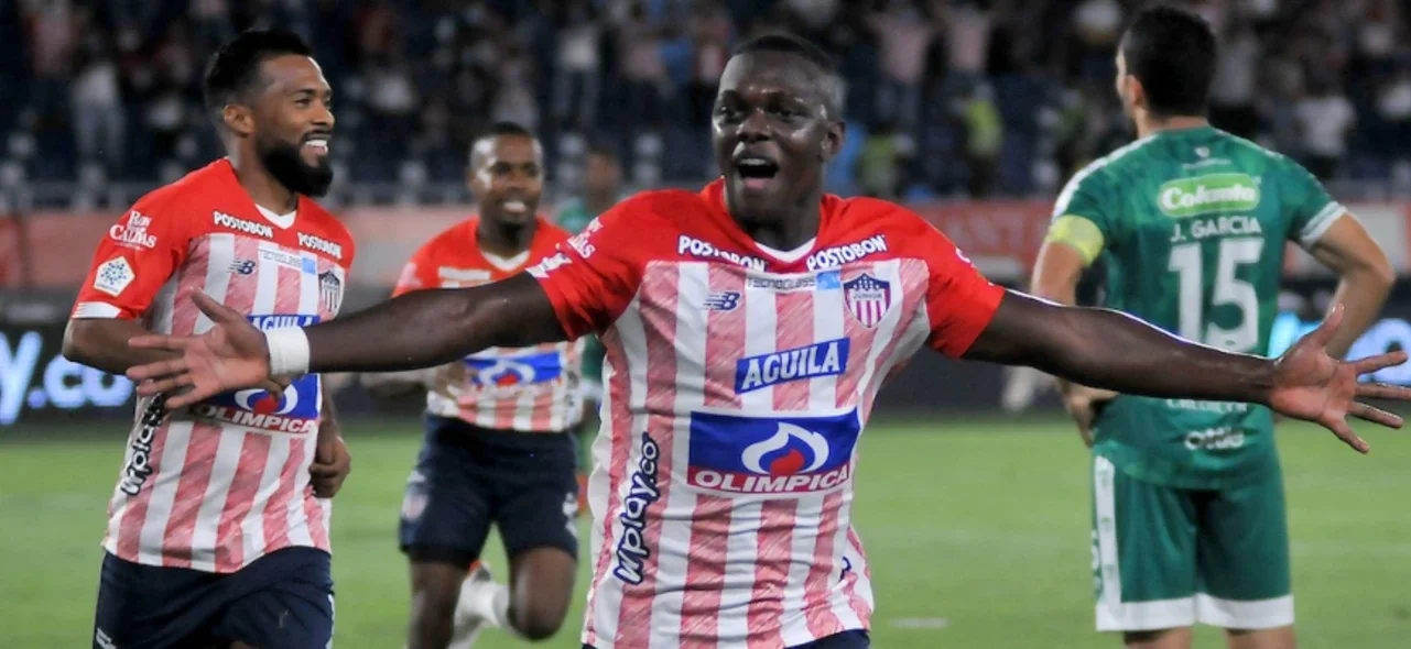 Cetré marcó el gol del triunfo | Foto: VizzorImage / Jesús Rico