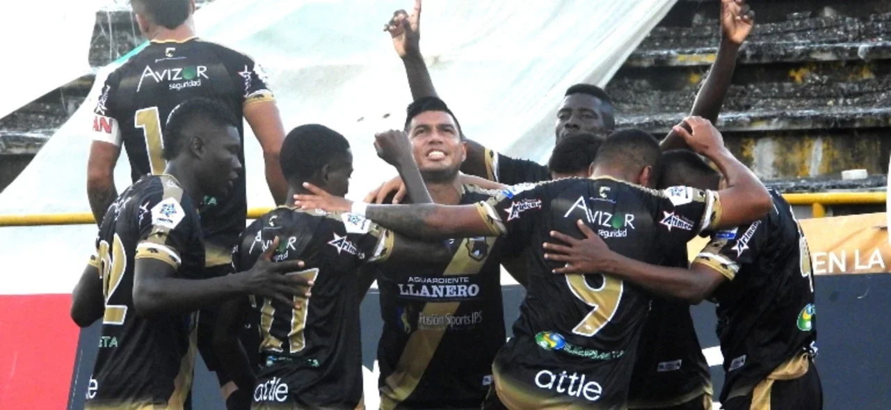 Llaneros venció 2-0 a Bogotá. Foto: VizzorImage. / Daniel Góngora