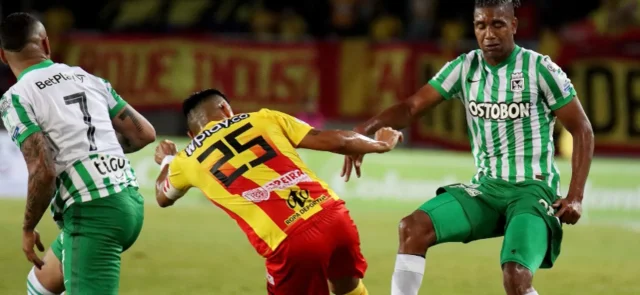 Nacional vs. Pereira / Foto VizzorImage