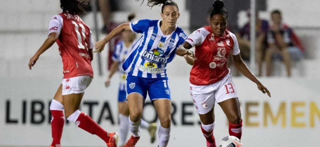 Santa Fe se impuso 5-6 en los penales frente a Kindermann / Foto: Santa Fe