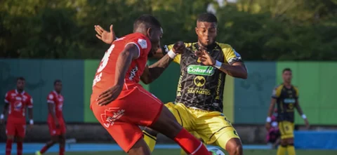 Alianza Petrolera solo ha vencido una vez a América en primera división/ Vizzorimage