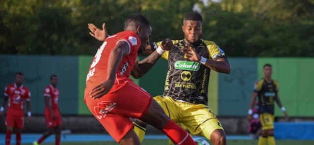 Alianza Petrolera solo ha vencido una vez a América en primera división/ Vizzorimage