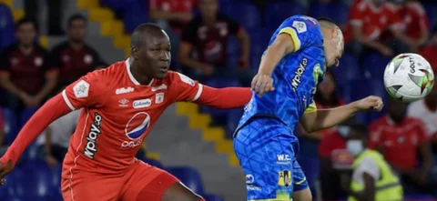 América depende de sí mismo para ser finalista/ Vizzorimage