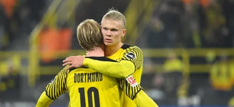 Haaland marcó doblete en el triunfo de Dortmund. / Foto: AFP