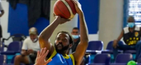 Cimarrones dio el primer golpe frente a Titanes / Foto Cimarrones