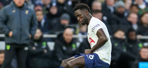 Davinson Sánchez, titular en la victoria de Tottenham. / Foto: AFP