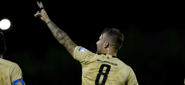 Facundo Ospitaleche no continuará en Águilas Doradas. / Foto: VizzorImage - Luis Benavides