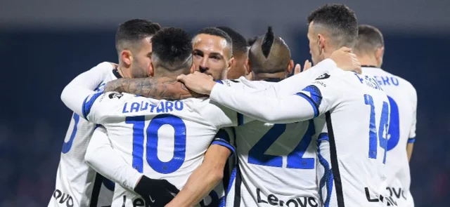 Inter goleó al colista Salernitana / AFP