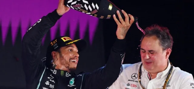 El británico Lewis Hamilton (Mercedes) se impuso este domingo en un caótico Gran Premio de Arabia Saudita - Foto AFP
