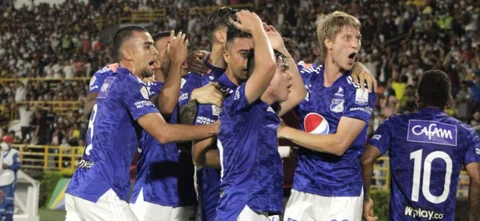 Millonarios sigue con vida | Foto: VizzorImage / Juan Torres