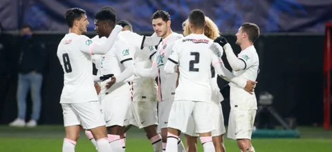 PSG despide el año sin su goleador Mbappé / AFP