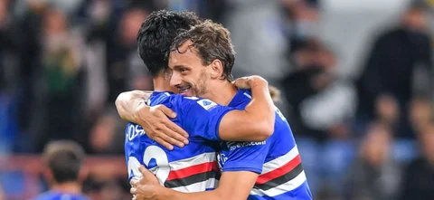 Sampdoria celebró ante Genoa / AFP