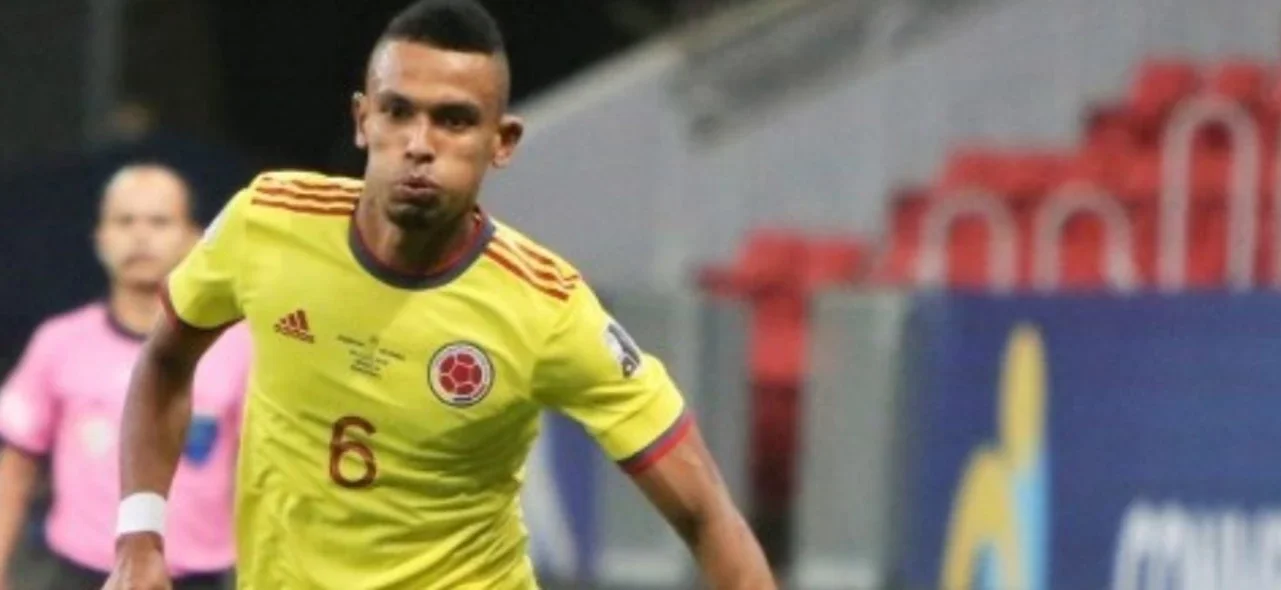 William Tesillo, defensa de la Selección Colombia/ AFP