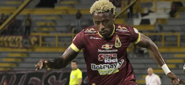 Albornoz deja Tolima luego de 8 años/ Vizzorimage