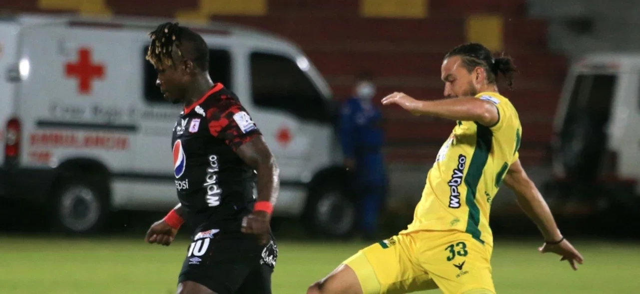 América vs. Bucaramanga, por Win Sports+. / Foto: VizzorImage - Jaime Moreno