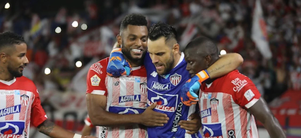 Borja anotó de penal/ Vizzorimage