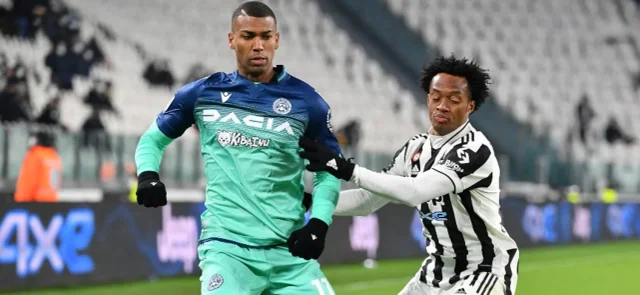 Cuadrado en juego ante Udinese / Foto AFP