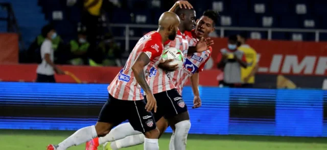 Junior en su último partido del 2021 / Foto VizzorImage