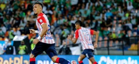 Fernando Uribe, delantero de Junior/ Vizzorimage