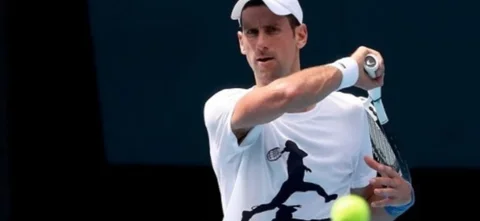 Novak Djokovic en el centro de la polémica. Foto: AFP