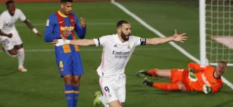 Benzema, referente en el frente de ataque 'merengue' / AFP