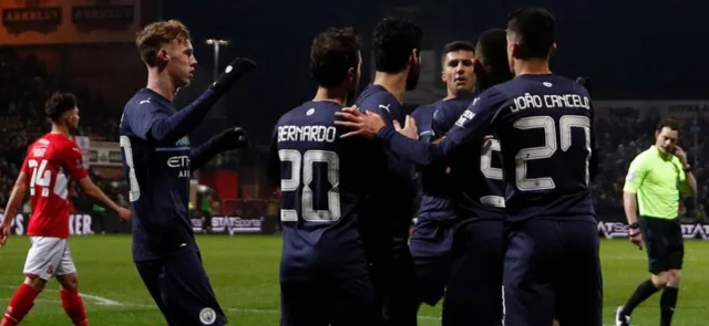 Manchester City goleó a Swindon Town en la FA Cup / AFP