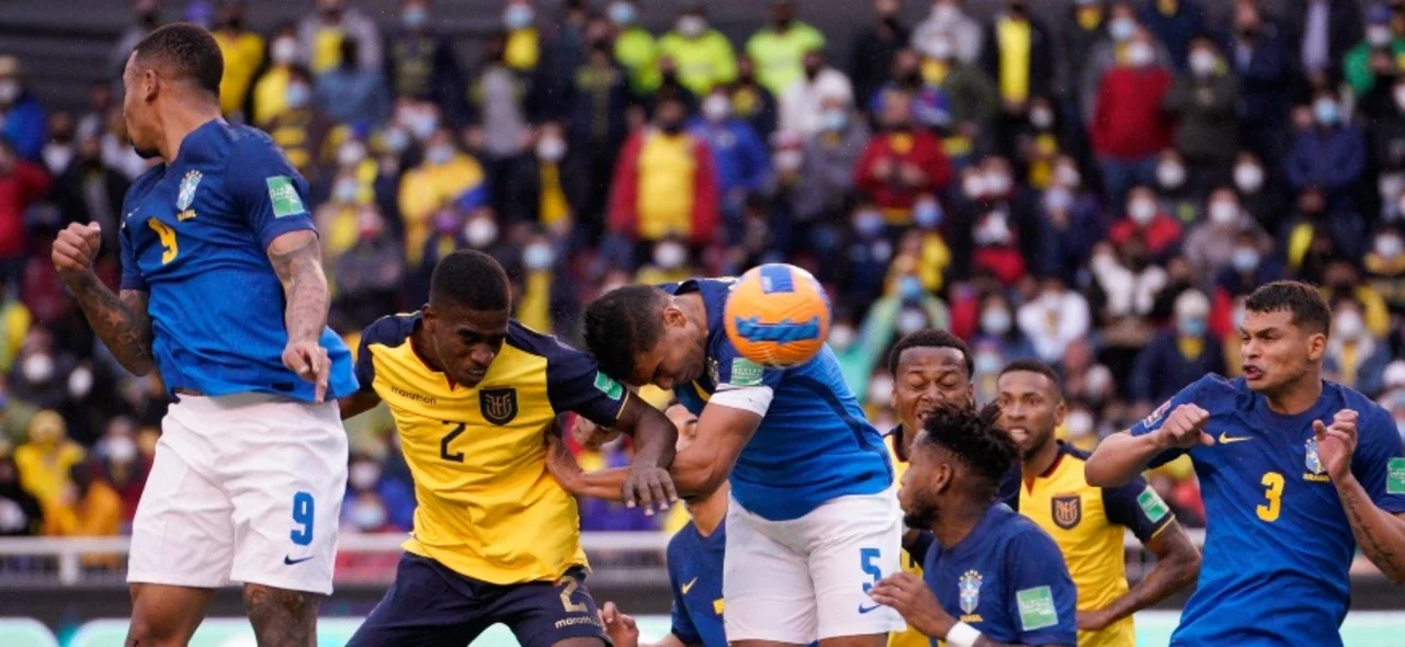 Ecuador vs Brasil en las Eliminatorias / Foto AFP