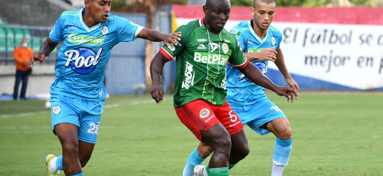 Jaguares venció 2-1 a Cortuluá en el último minuto. Foto: VizzorImage / Andres Lopez
