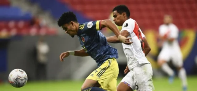 El último partido entre Colombia y Perú fue en la Copa América/ AFP