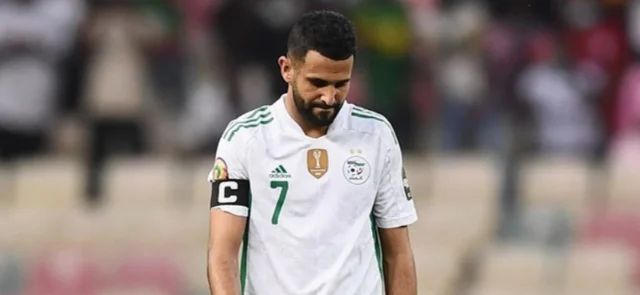 Riyad Mahrez, capitán de Argelia/ AFP