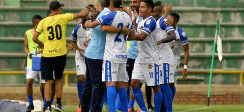 Orsomarso venció 1-0 a Llaneros en condición de visitante. Foto: VizzorImage / Juan Herrera