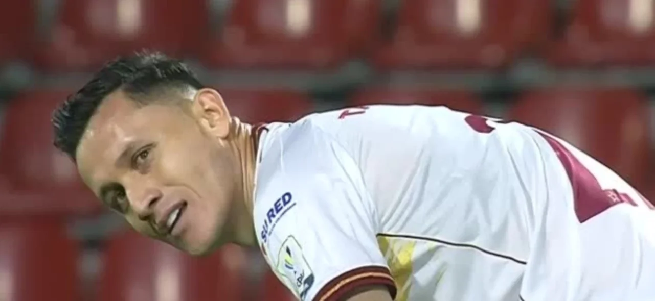 Gustavo Ramírez inquietó el arco de Unión Magdalena.