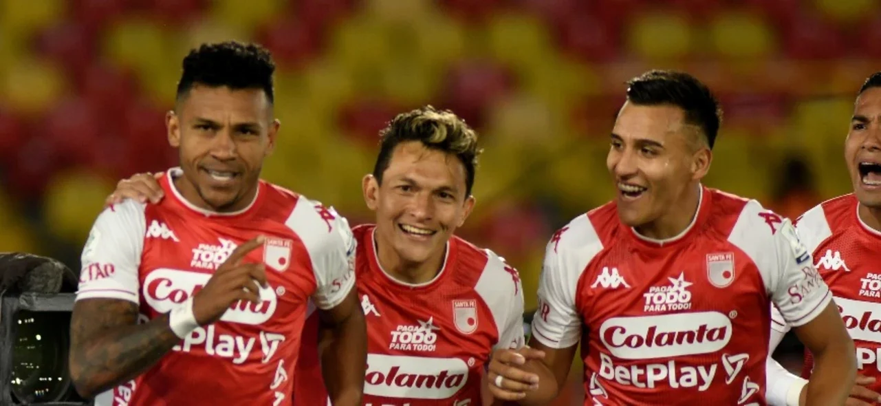 Santa Fe celebra el primero ante Águilas Doradas / Foto VizzorImage