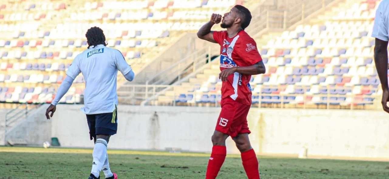 Cabrera anotó con asistencia de Cetré/ Foto de Junior