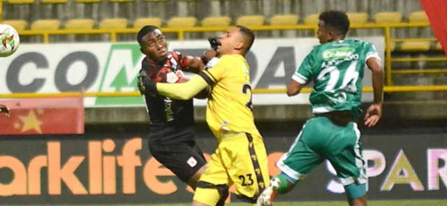 América y Equidad están fuera de los 8/ Vizzorimage