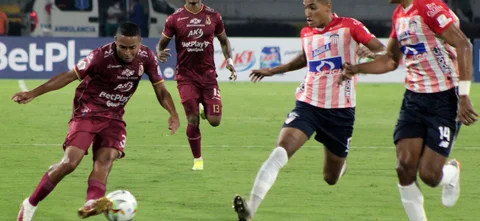 Tolima vs. Junior / Foto VizzorImage