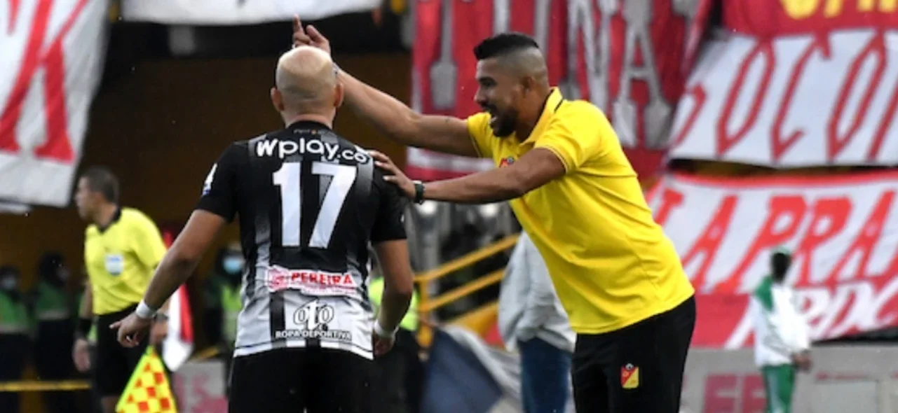 Alexis Márquez, técnico de Pereira /VizzorImage - Andres Rot