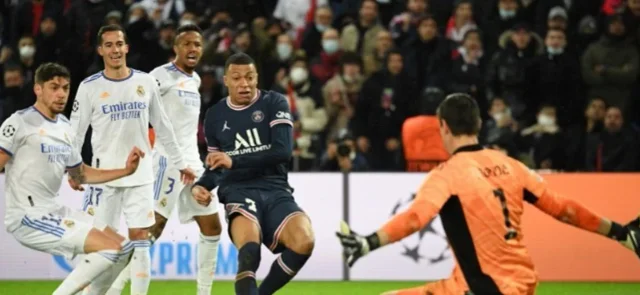 Momento del gol de Mbappé/ AFP
