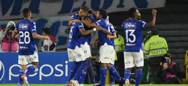 Millonarios quiere volver a ganar en Montería. / Foto: VizzorImage - Luis Ramírez