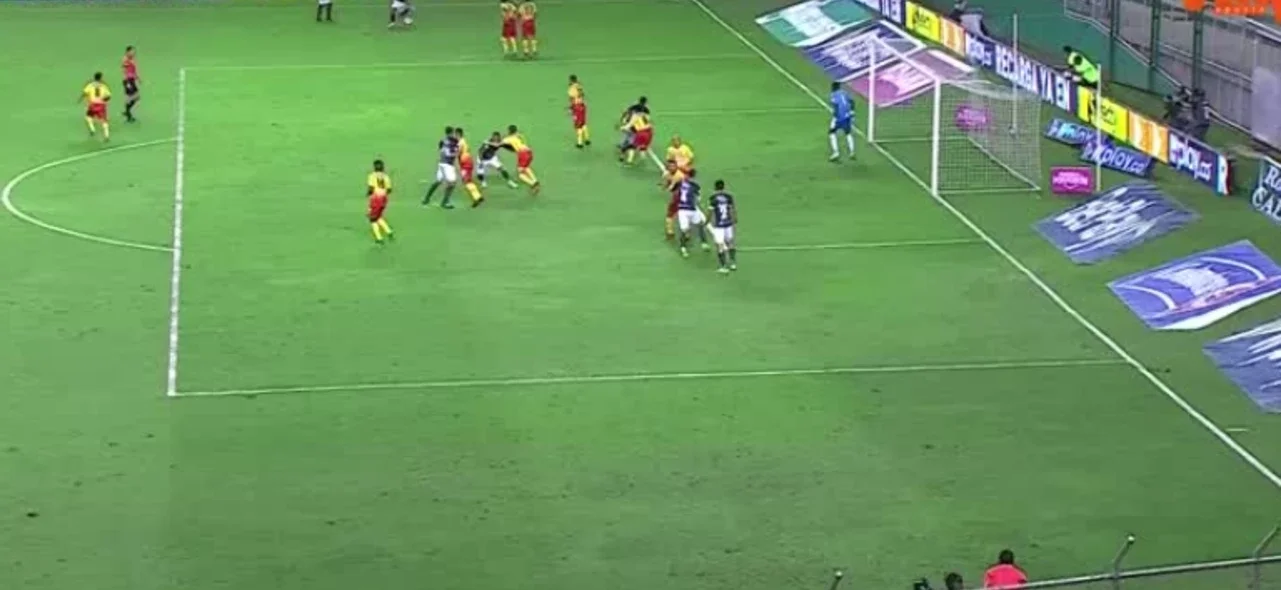 Harlen Castillo evitó el segundo gol de Deportivo Cali.