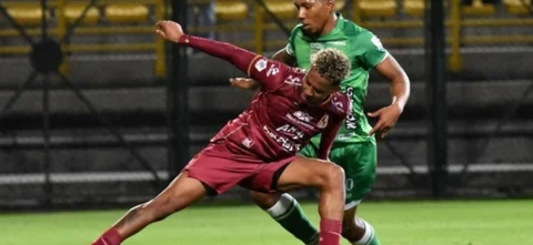 La Equidad empató sin goles con Tolima. / Foto: VizzorImage - Felipe Caicedo