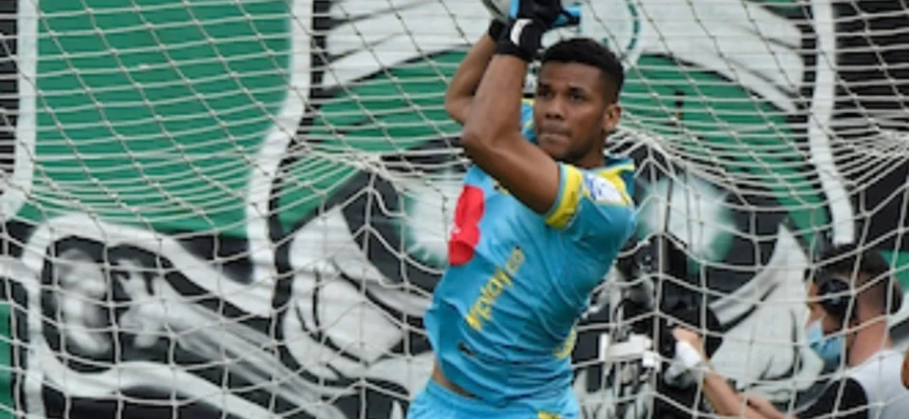 Grazziani le ganó el duelo a Ángelo Rodríguez. / Foto: VizzorImage / Gabriel Aponte