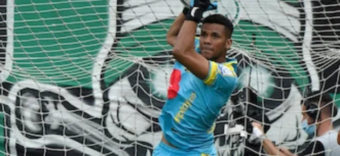 Grazziani le ganó el duelo a Ángelo Rodríguez. / Foto: VizzorImage / Gabriel Aponte