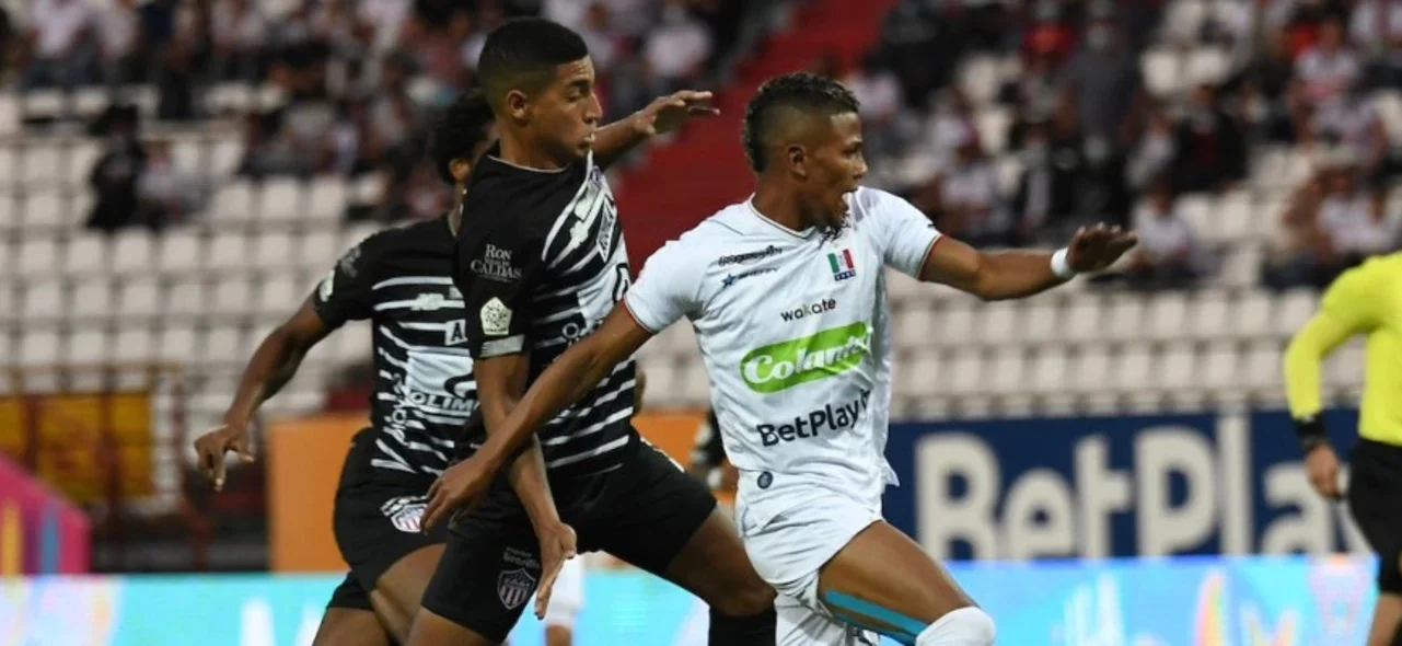 Once Caldas vs Junior | Foto: VizzorImage / Daniel Ocampo