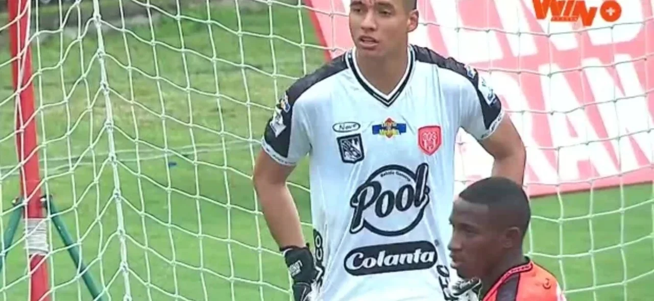 Santiago Londoño, arquero de Envigado.