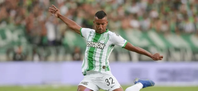 Christian Mafla en juego con Nacional / Foto VizzorImage