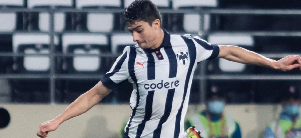 Stefan Medina fue titular en la victoria de Monterrey. / Foto: Rayados de Monterrey